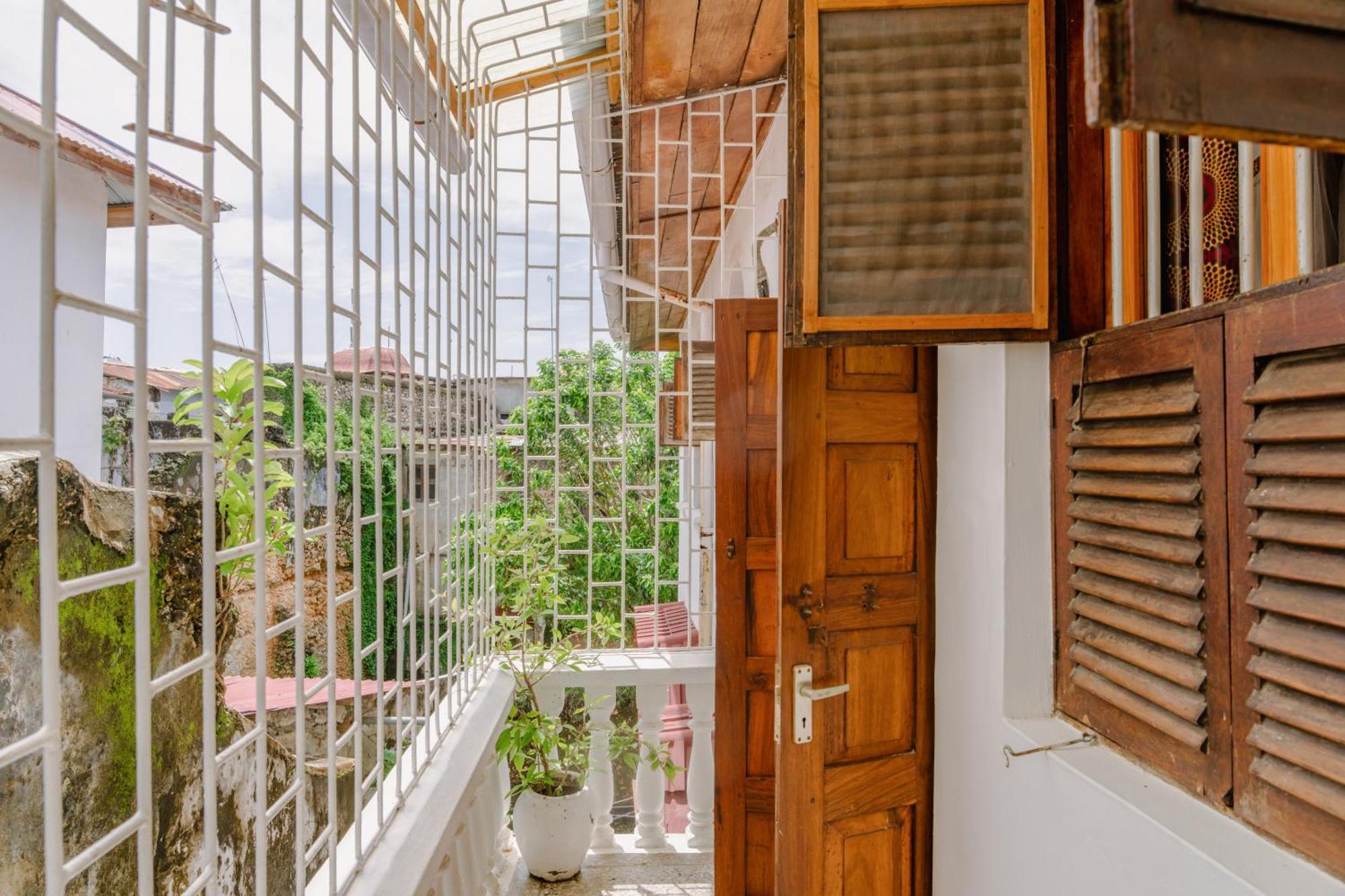 Shoki Shoki Hotel Stone Town Zanzibár Kültér fotó