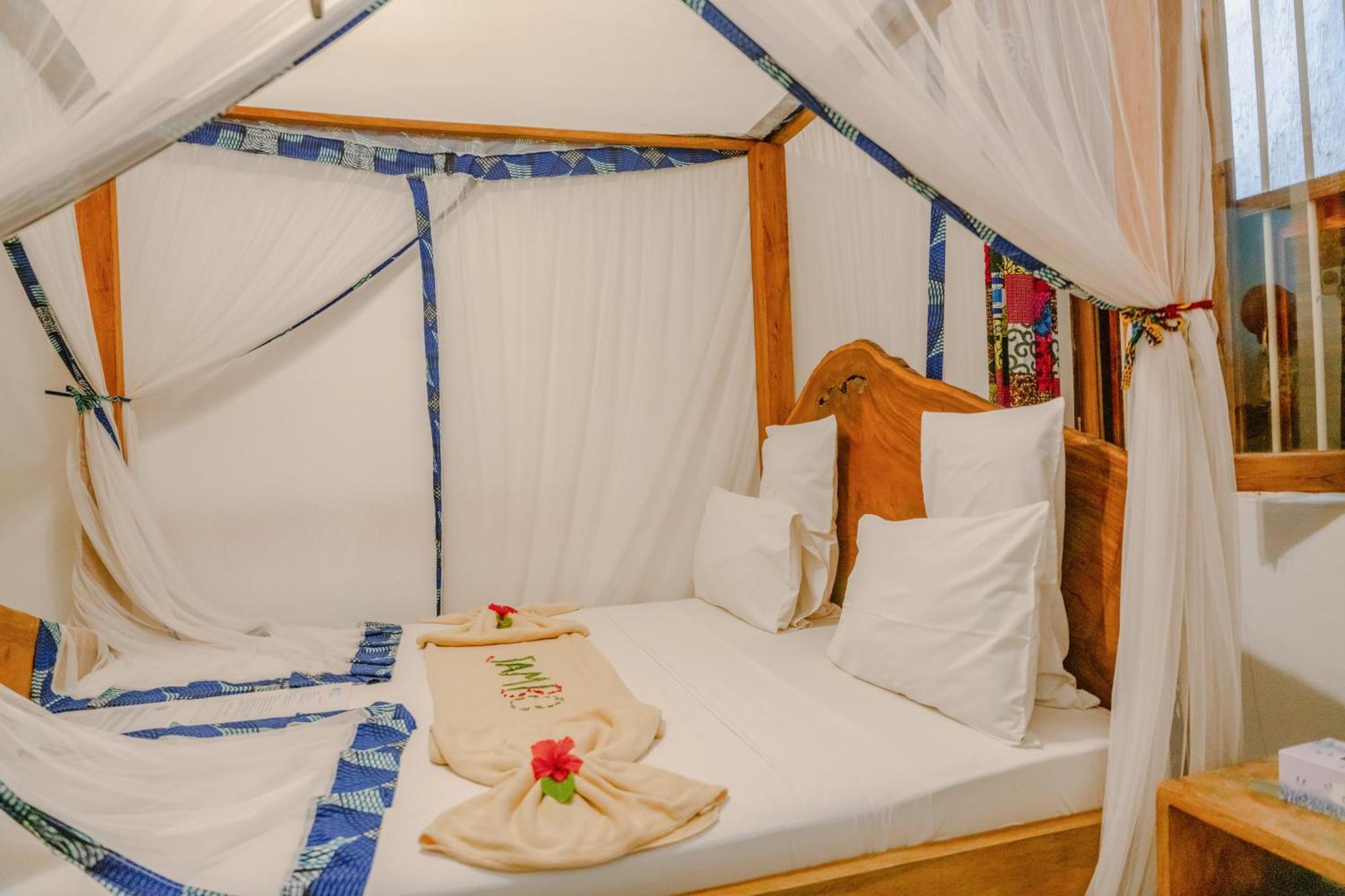 Shoki Shoki Hotel Stone Town Zanzibár Kültér fotó