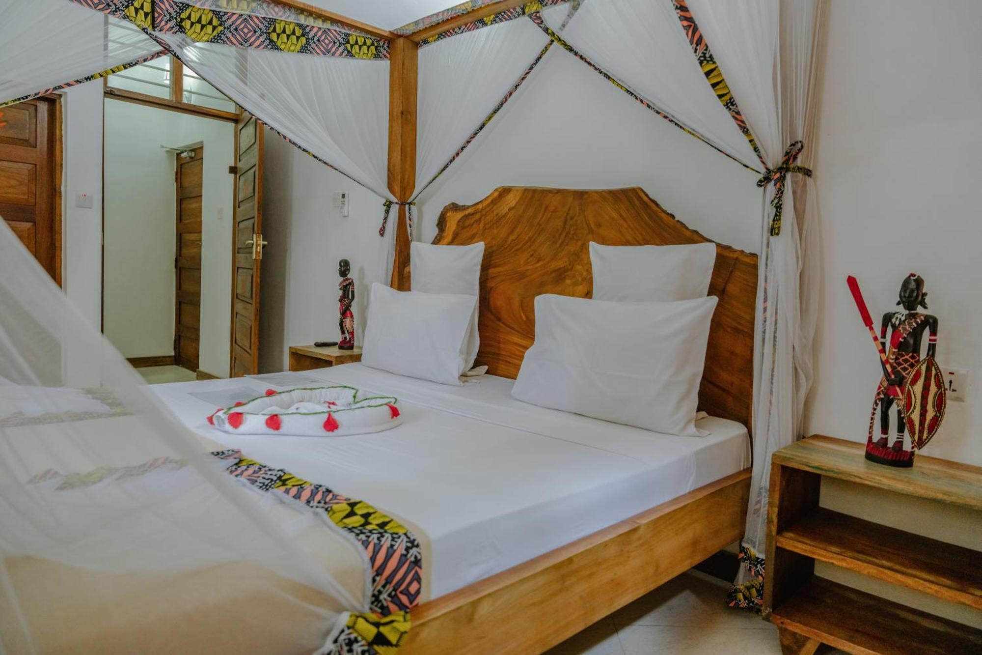 Shoki Shoki Hotel Stone Town Zanzibár Kültér fotó